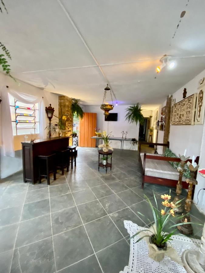 Hostel Dona Generoza Araquari Exterior photo